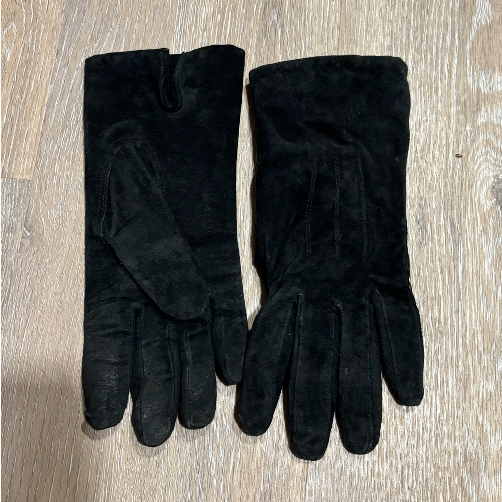 Elegant Black Suede Gloves